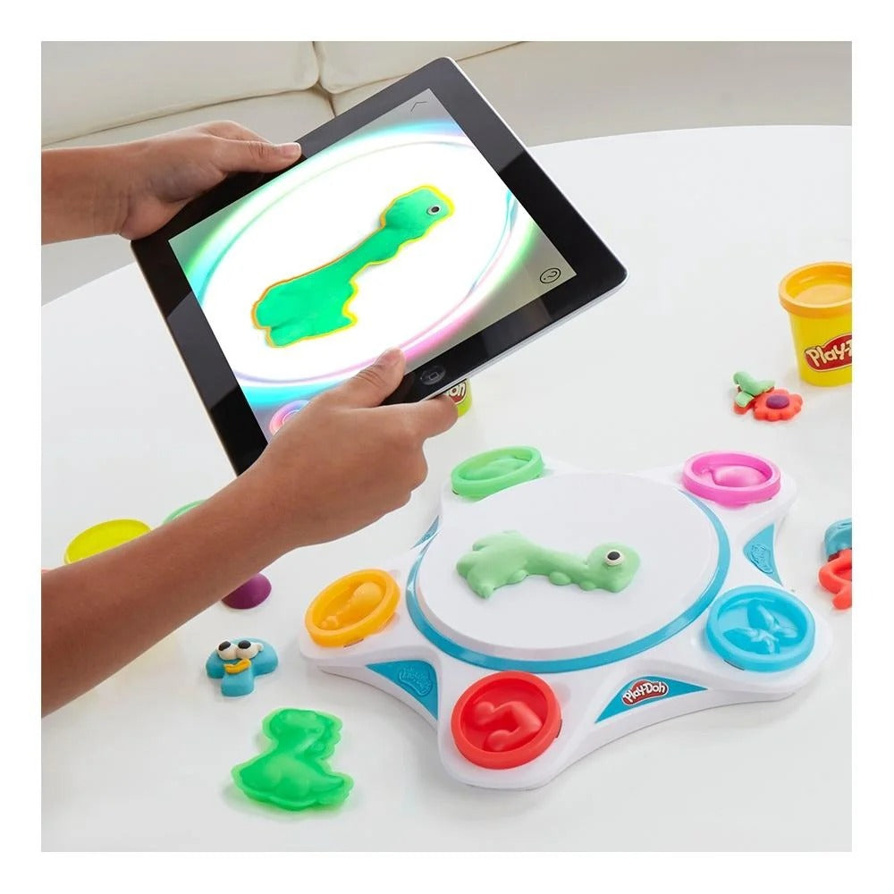Hasbro Play-Doh Touch Shape to Life Studio Set