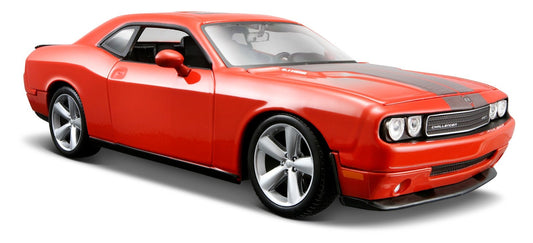 Maisto 1:24 2008 Dodge Challenger SRT8 Die-Cast Model