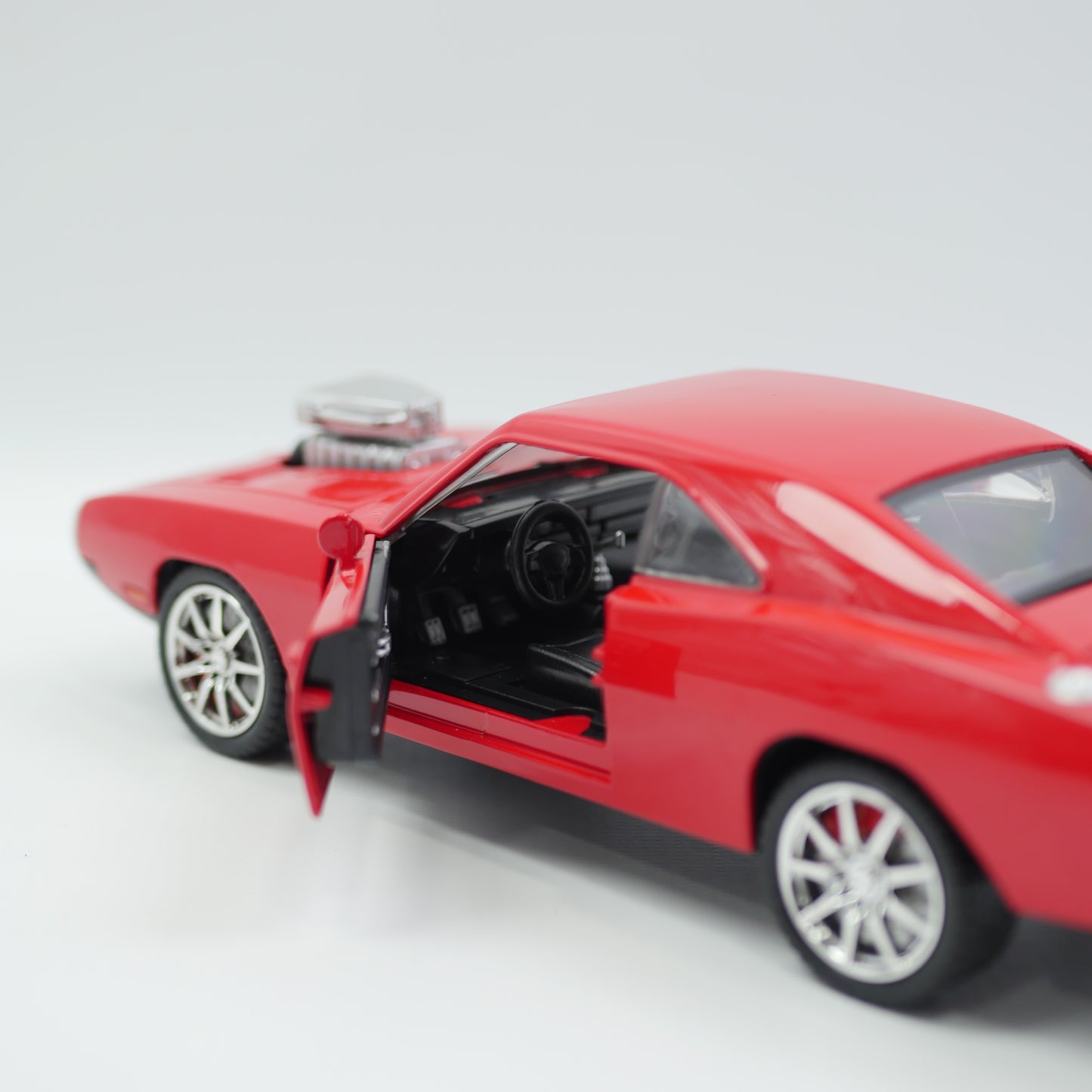 1:24 Musical Dodge Die-Cast Model Car - Assorted Color