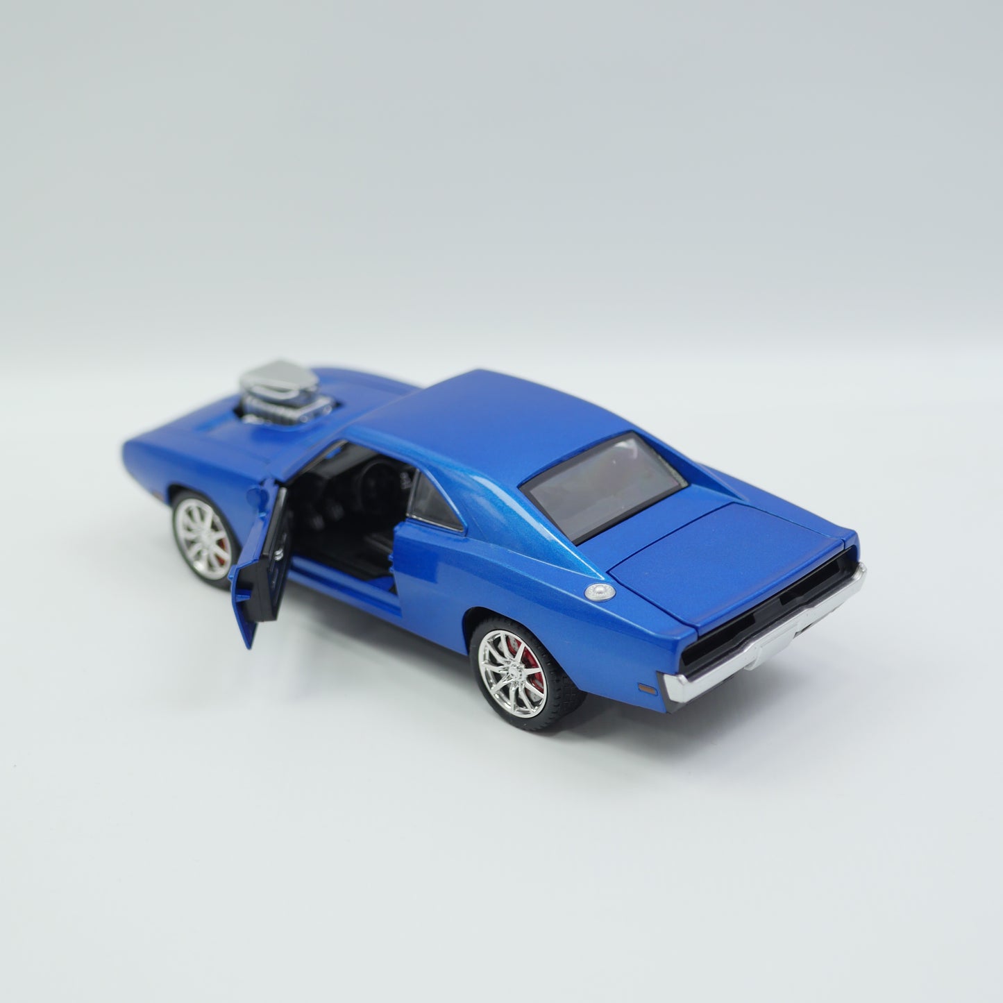1:24 Musical Dodge Die-Cast Model Car - Assorted Color