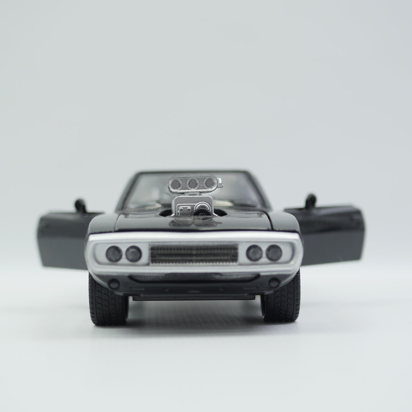 1:24 Musical Dodge Die-Cast Model Car - Assorted Color