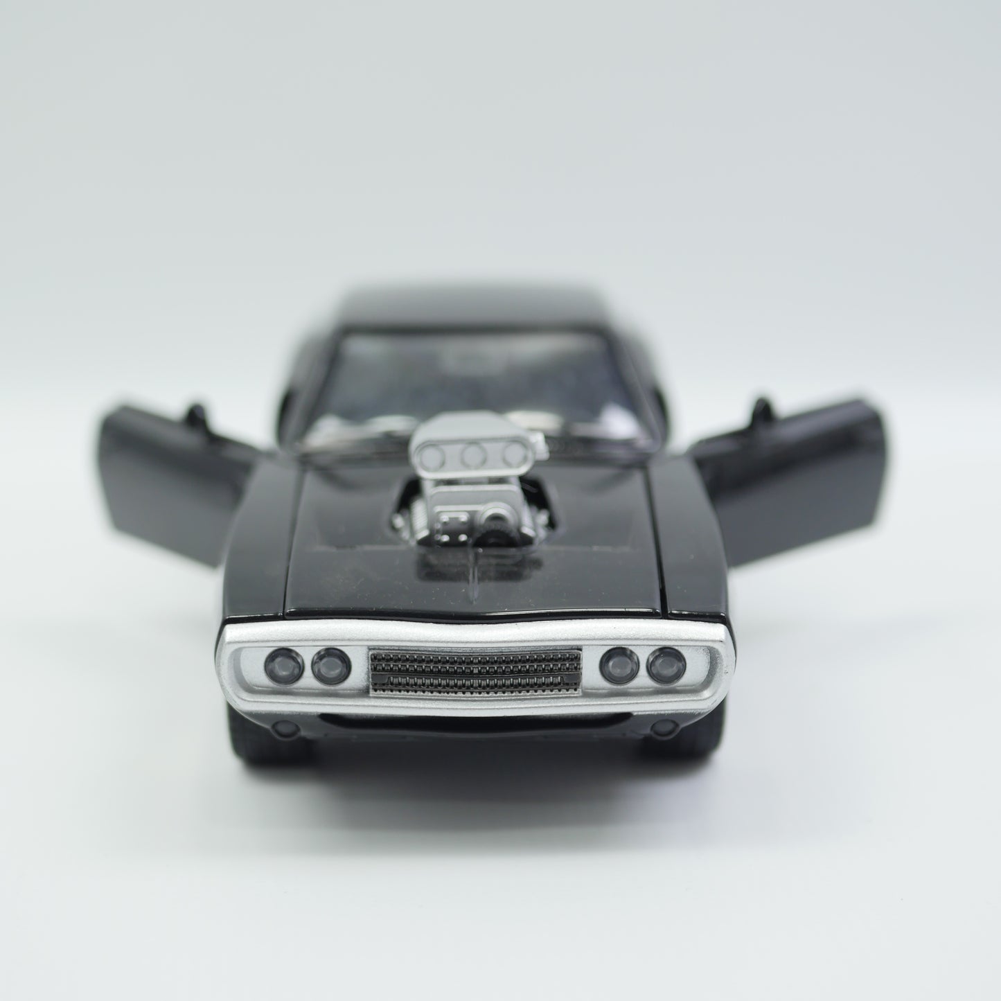 1:24 Musical Dodge Die-Cast Model Car - Assorted Color