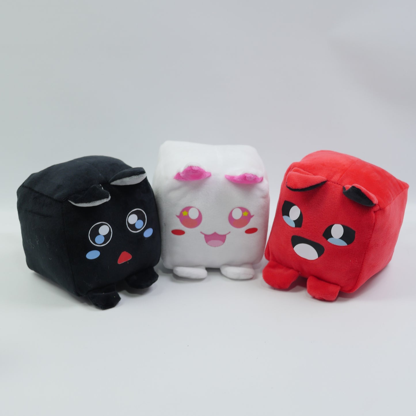 15 cm Plush Cat Rattle - Assorted Colors - for Babies