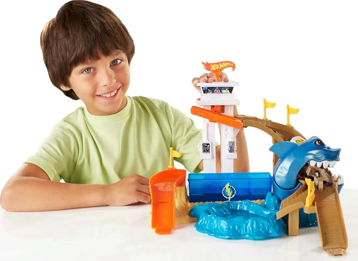 Hot Wheels City Sharkport Showdown Playset
