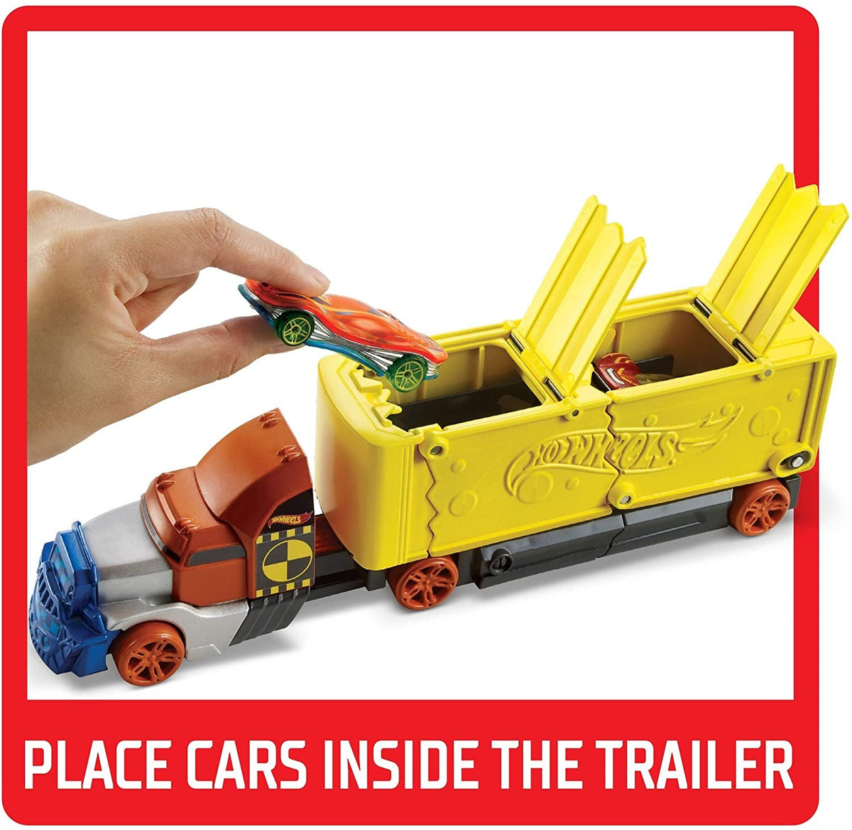 Hot Wheels Crashing Rig Jackknife Truck Playset with Cars