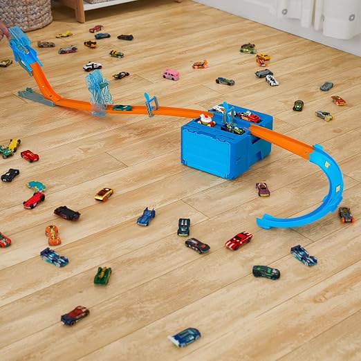 Hot Wheels Track Builder 3-in-1 Deluxe Builder Box - Assorted Design