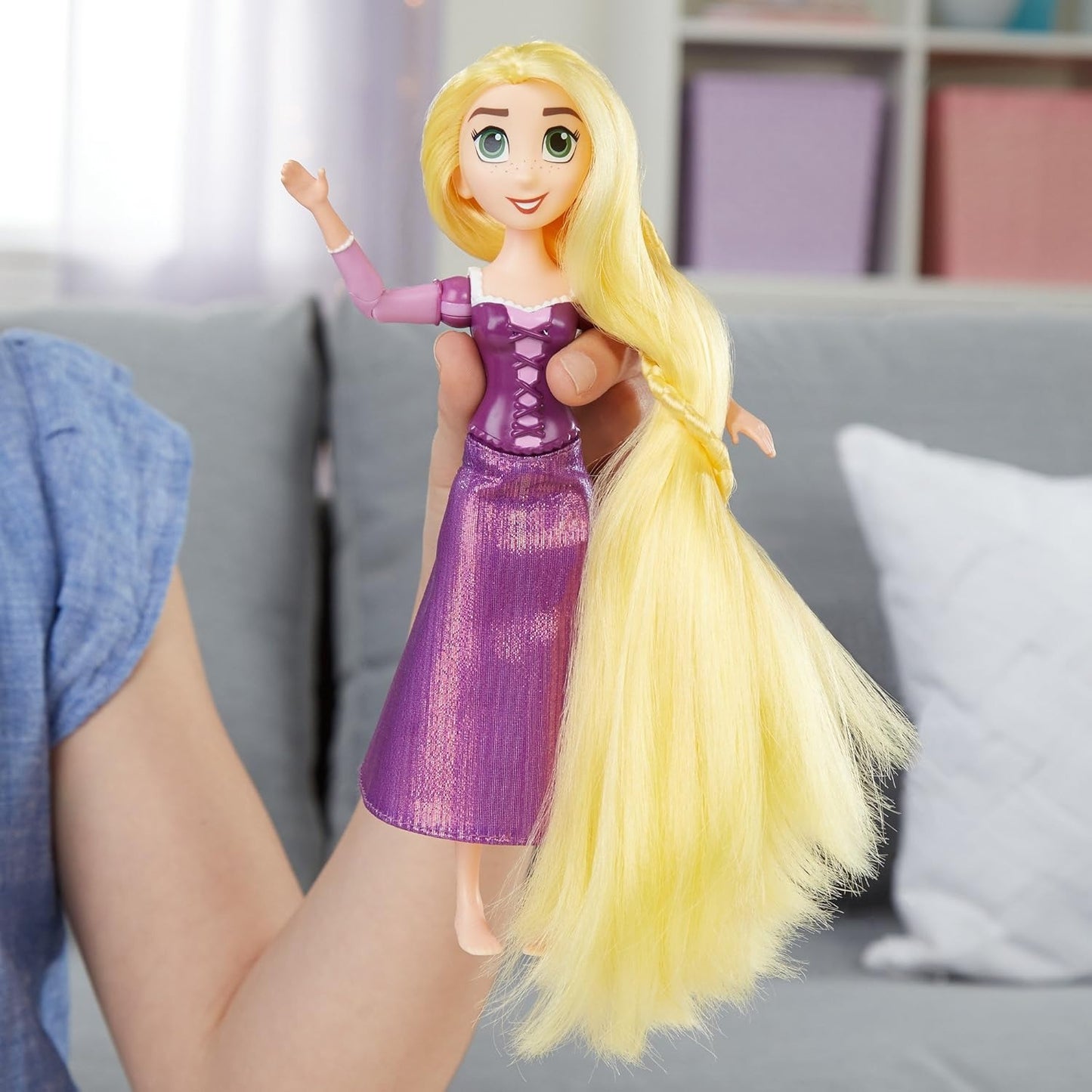 Disney Tangled Rapunzel Fashion Doll