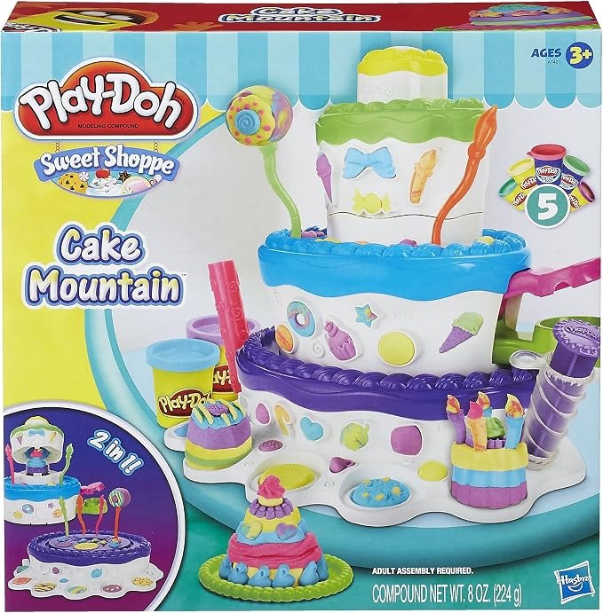 Hasbro Play-Doh Cake Mountain Playset