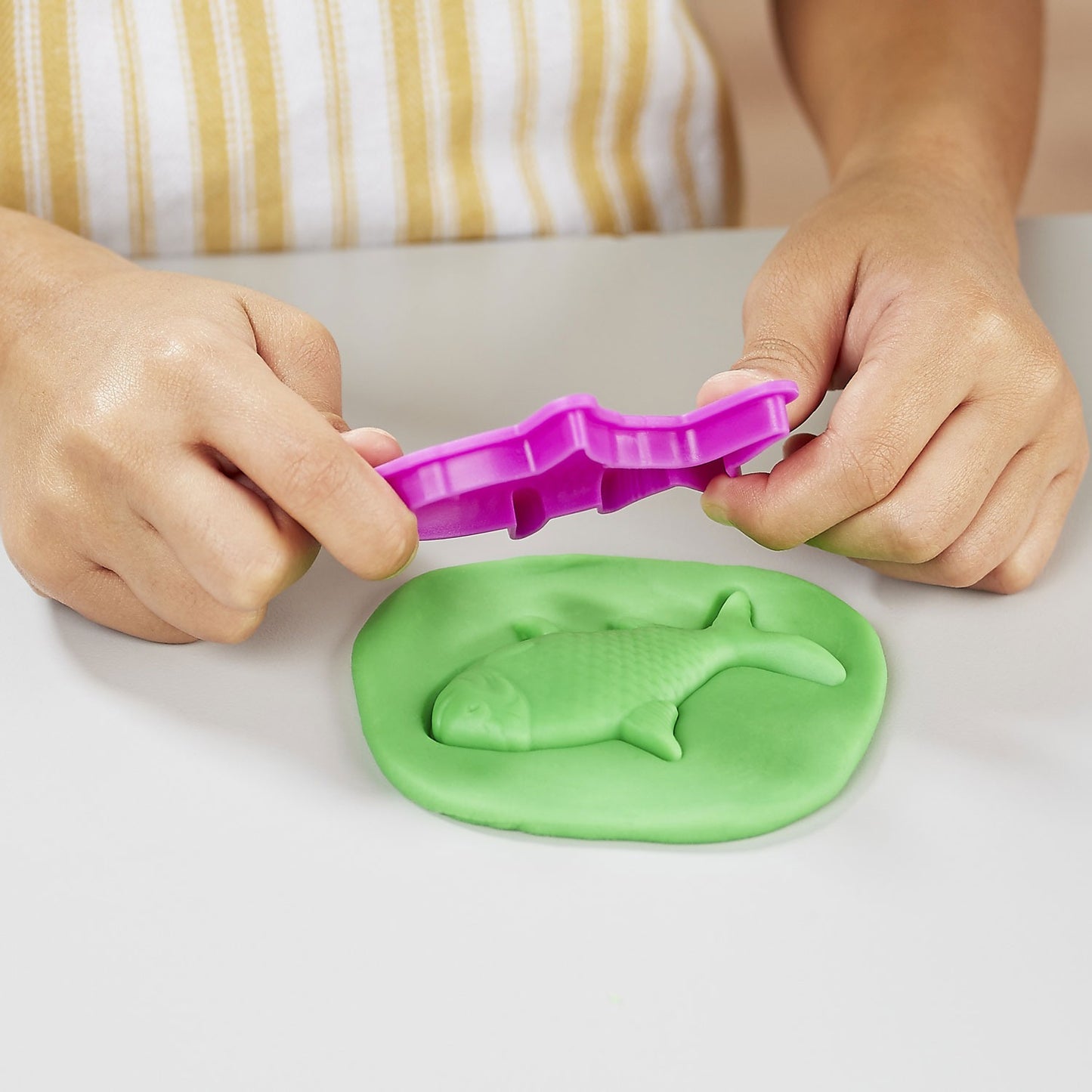 Hasbro Play-Doh Kitchen Creations Stovetop Cooking Set