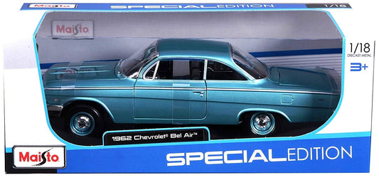 Maisto 1:24 1970 Chevrolet Nova SS Die-Cast Model Blue