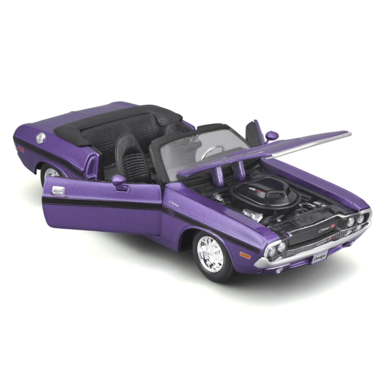 Maisto 1:24 1970 Dodge Challenger Convertible Die-Cast Model