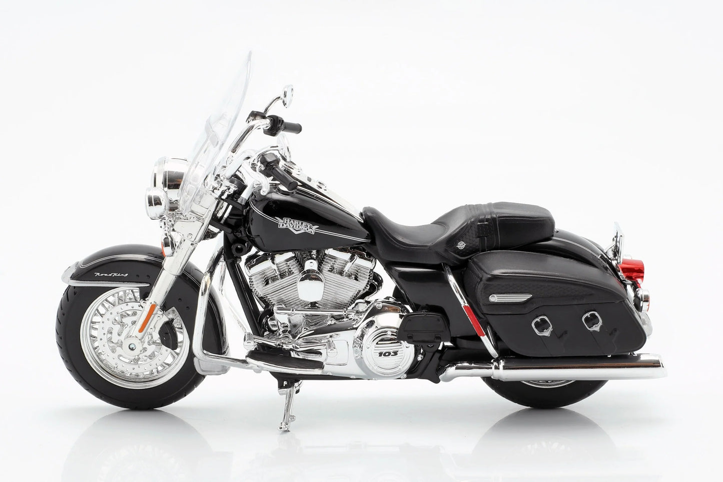 Maisto 2017 Harley-Davidson Road King Special Motorcycle Model